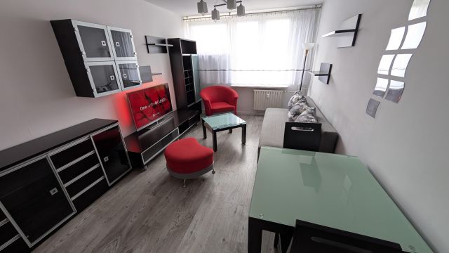 Mieszkanie 2-pokojowe Kraków Kozłówek, ul. Spółdzielców. Zdjęcie 1
