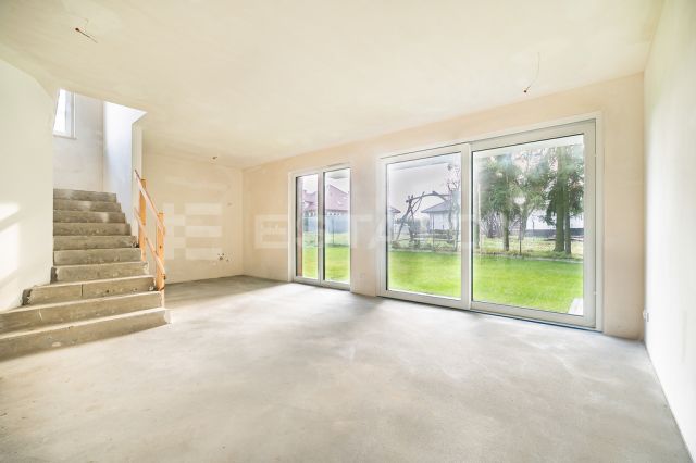 dom szeregowy, 5 pokoi Głogów Małopolski, ul. Wojska Polskiego. Zdjęcie 3