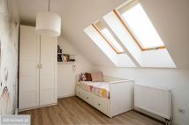 dom wolnostojący, 4 pokoje Strzelce Krajeńskie Centrum, al. Piastów. Zdjęcie 3