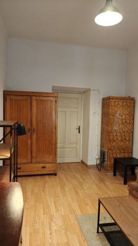 Mieszkanie 1-pokojowe Kraków, ul. Łobzowska. Zdjęcie 1