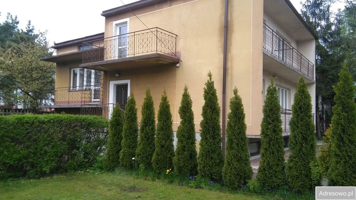 dom wolnostojący, 4 pokoje Rudnik nad Sanem, ul. Zwycięstwa. Zdjęcie 1