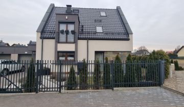 dom wolnostojący, 3 pokoje Gliwice Żerniki, ul. Bożonarodzeniowa