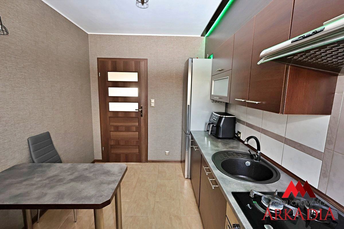 dom wolnostojący, 5 pokoi Kowal. Zdjęcie 15