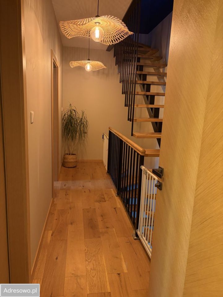 dom szeregowy, 4 pokoje Gniewomirowice. Zdjęcie 4