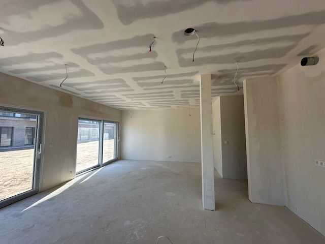 Mieszkanie 4-pokojowe Lesznowola. Zdjęcie 9