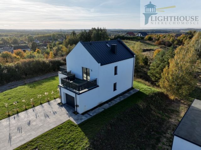 dom wolnostojący, 5 pokoi Zła Wieś. Zdjęcie 2