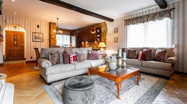 dom wolnostojący, 4 pokoje Michałowice, ul. Komora. Zdjęcie 2