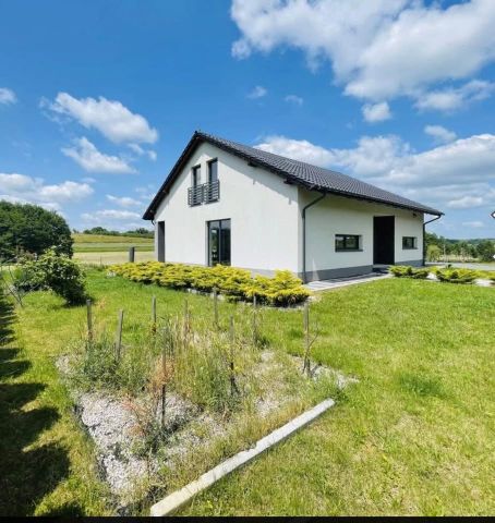 dom wolnostojący, 5 pokoi Rzeszów Przybyszówka, ul. Dębicka. Zdjęcie 1