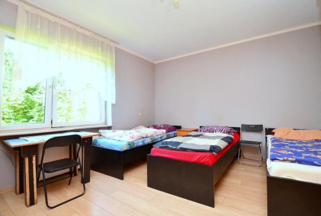 dom wolnostojący, 9 pokoi Ruda Śląska, ul. Przy Kolei. Zdjęcie 3