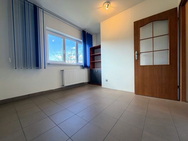 Biuro Rzeszów, ul. Władysława Broniewskiego. Zdjęcie 5