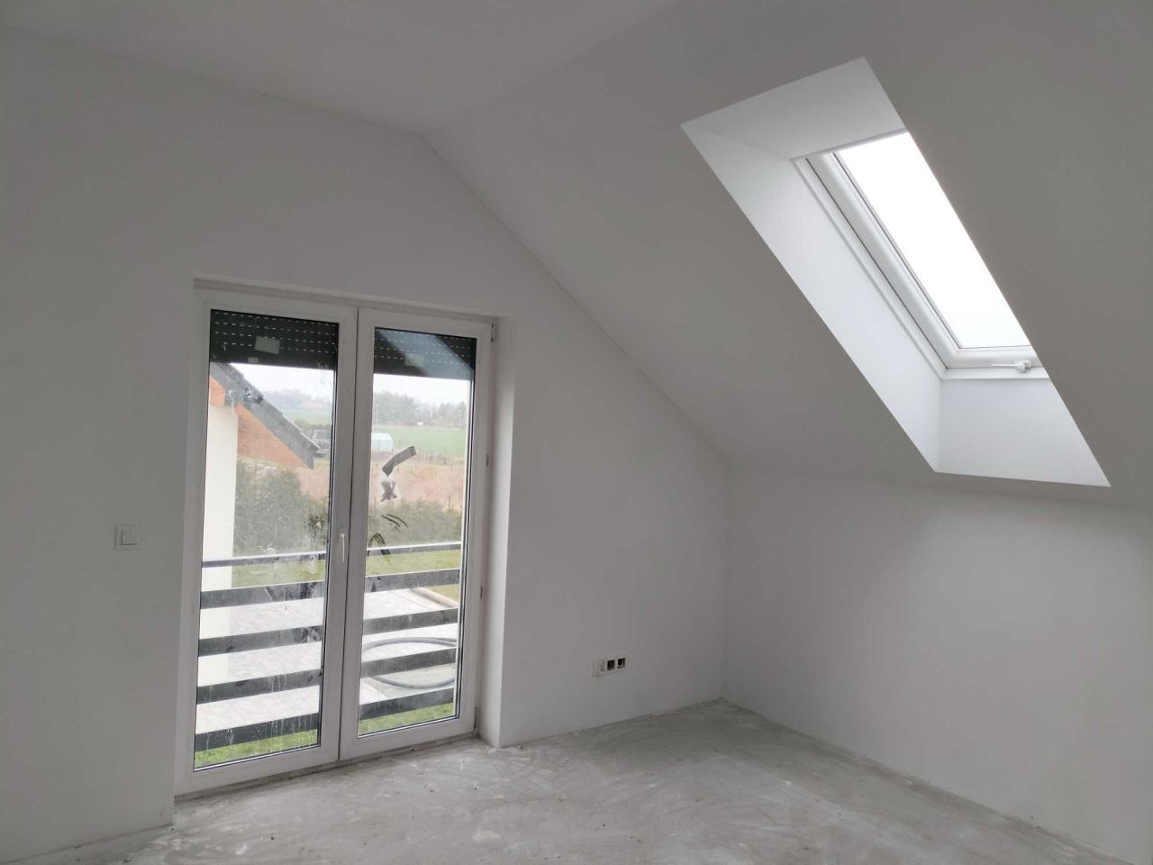 dom wolnostojący, 6 pokoi Sulimów, ul. Różana. Zdjęcie 3