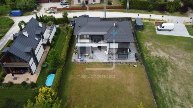 dom wolnostojący, 5 pokoi Walendów, ul. Brzozowa. Zdjęcie 16