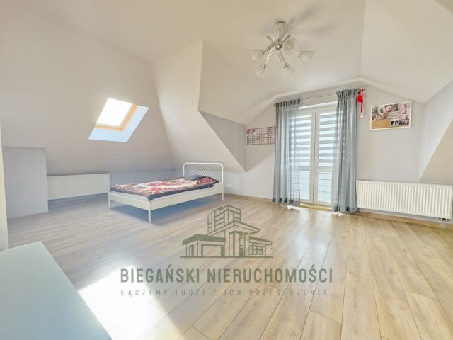 dom wolnostojący, 5 pokoi Łuszczów Drugi. Zdjęcie 13