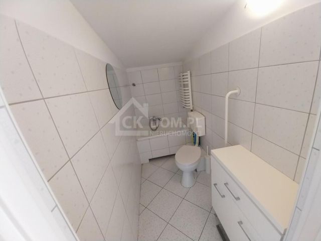 bliźniak, 6 pokoi Kielce Czarnów. Zdjęcie 10