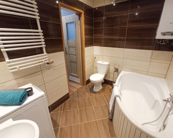 Mieszkanie 3-pokojowe Katowice os. Tysiąclecia, ul. Tysiąclecia. Zdjęcie 11