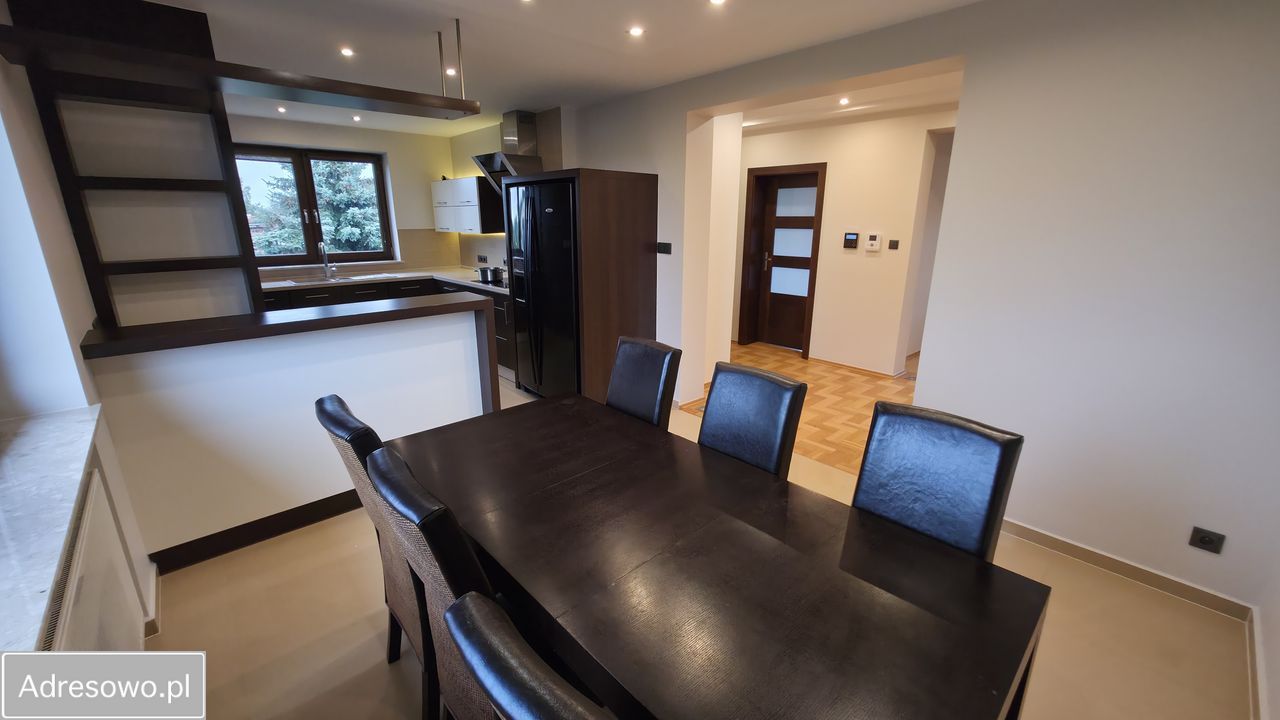 dom wolnostojący, 7 pokoi Kalisz Sulisławice. Zdjęcie 11