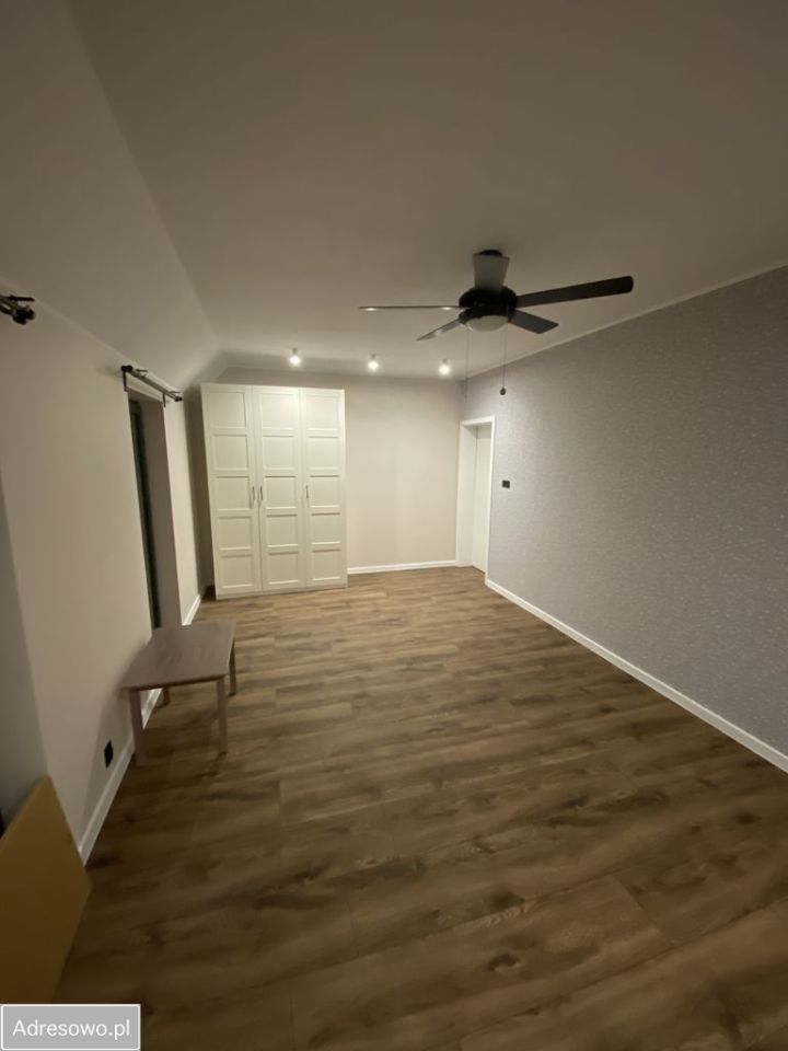 bliźniak, 4 pokoje Łódź Teofilów, ul. Belgijska. Zdjęcie 3