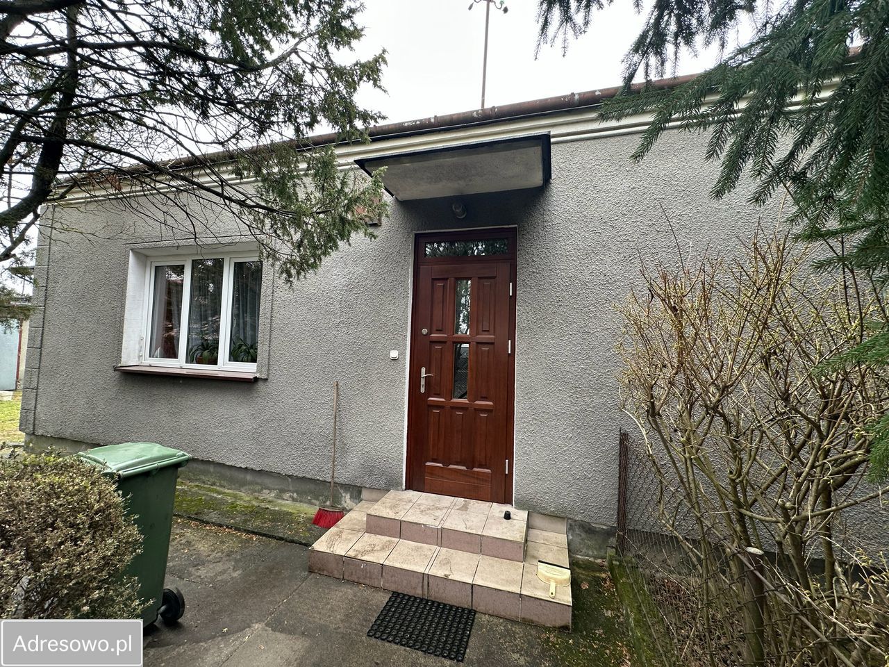 dom wolnostojący, 4 pokoje Wołomin, ul. 1 Maja. Zdjęcie 1