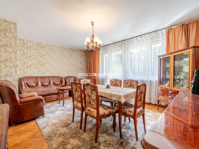 dom szeregowy, 5 pokoi Kraków Bronowice, ul. Edwarda Bzymka-Strzałkowskiego. Zdjęcie 16