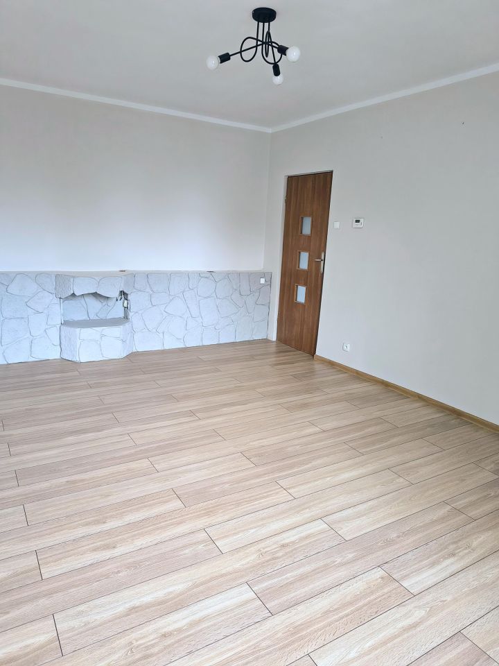 Mieszkanie 1-pokojowe Zabrze Helenka, ul. Ludwiki Wawrzyńskiej. Zdjęcie 2