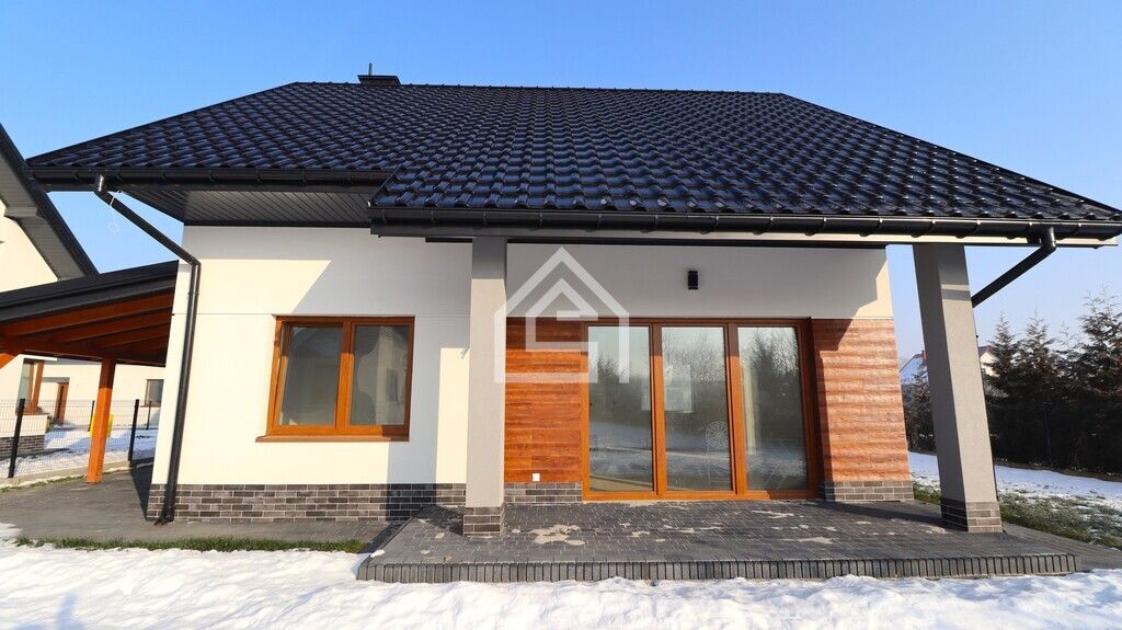 dom wolnostojący, 5 pokoi Kłaj