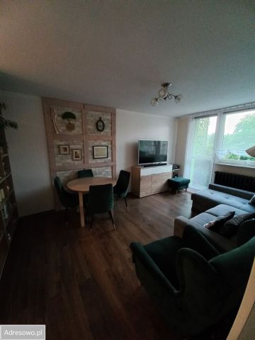 Mieszkanie 3-pokojowe Głogów, ul. Mieczysława Niedziałkowskiego. Zdjęcie 1