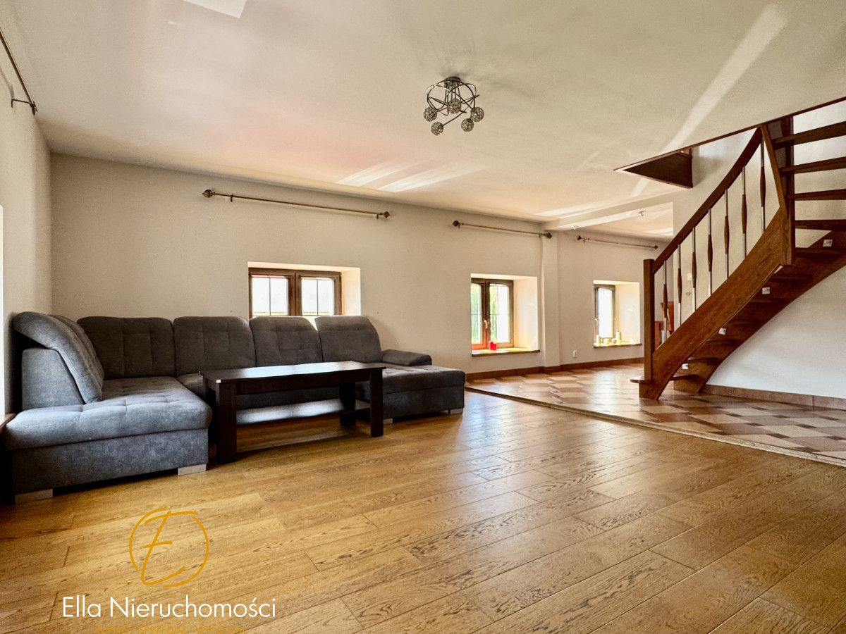 Mieszkanie 5-pokojowe Lubiatów