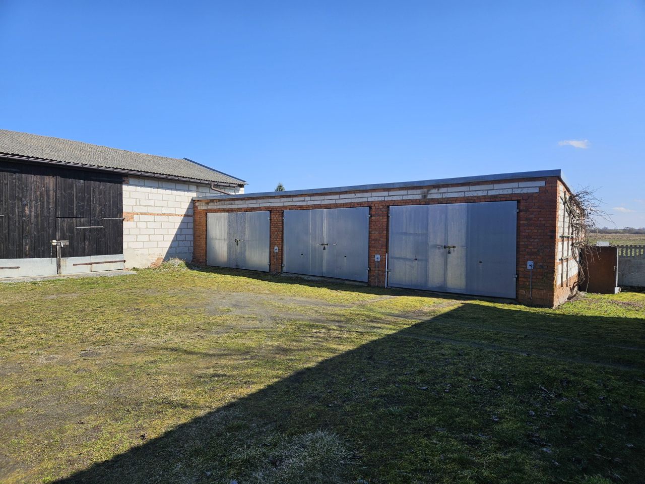 gospodarstwo, 3 pokoje Garbce. Zdjęcie 6