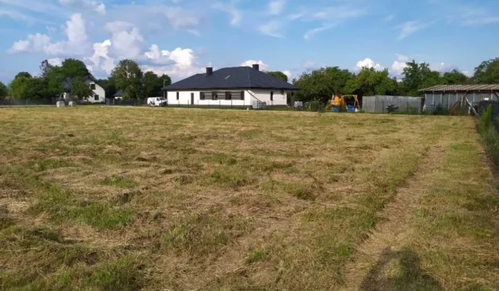 Działka budowlana Długowizna