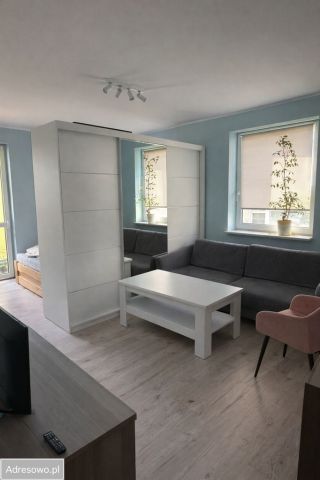 Mieszkanie 2-pokojowe Oława, ul. Jarosława Iwaszkiewicza. Zdjęcie 1