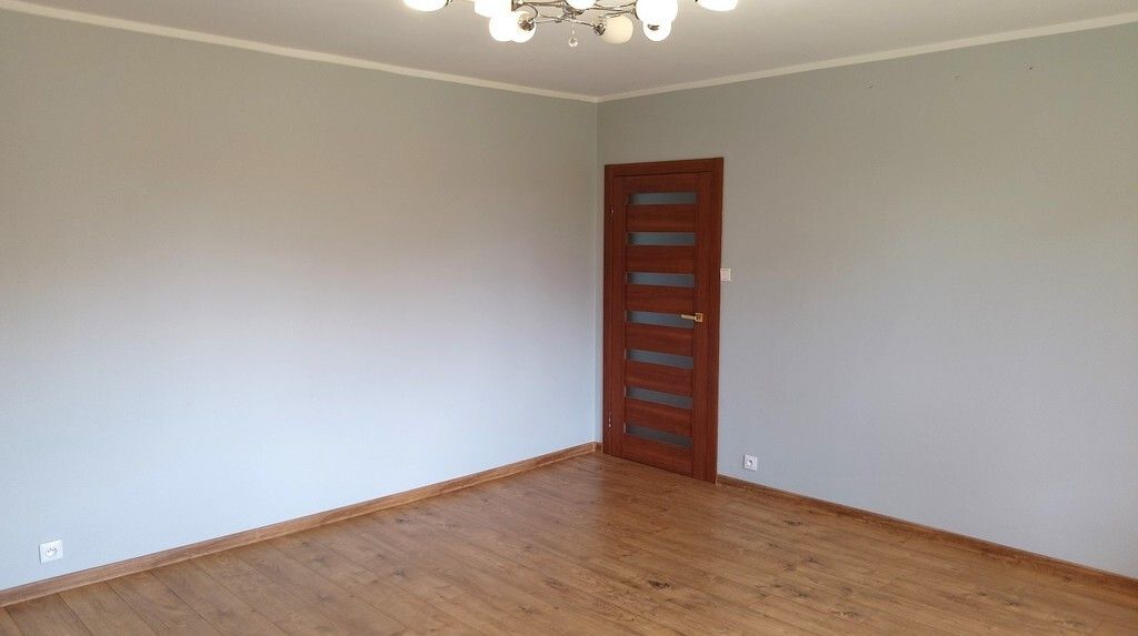 Mieszkanie 3-pokojowe Bełchatów. Zdjęcie 2