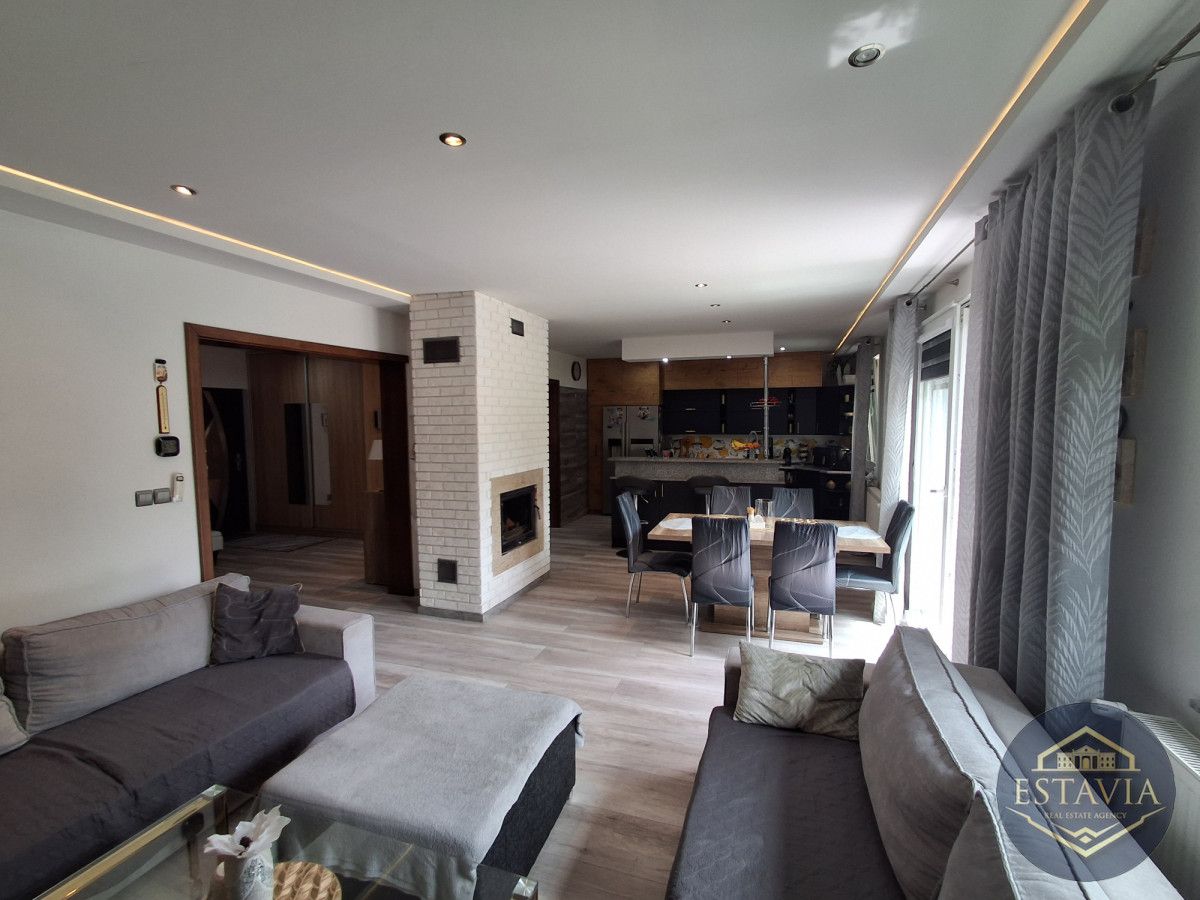 dom wolnostojący, 6 pokoi Ściechów. Zdjęcie 8