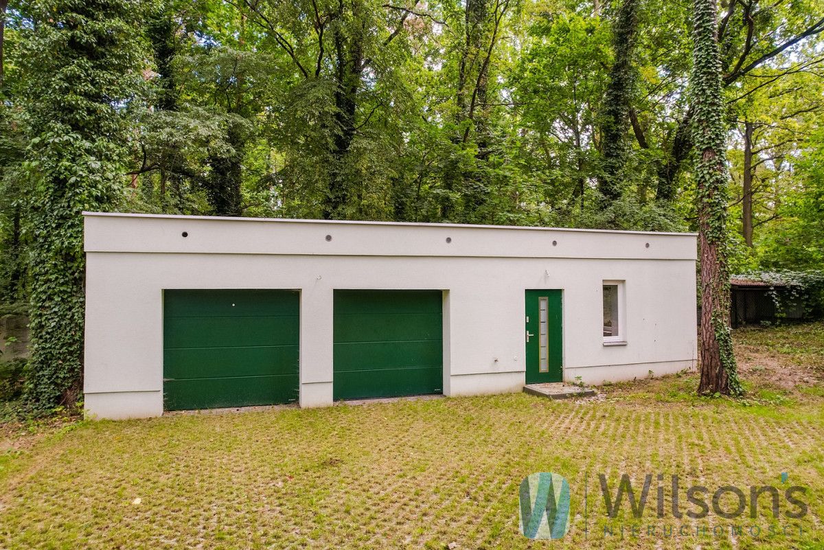 dom wolnostojący, 11 pokoi Podkowa Leśna, ul. Bukowa. Zdjęcie 25