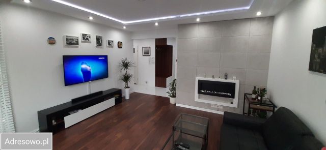 Mieszkanie 2-pokojowe Warszawa Targówek, ul. Montwiłłowska. Zdjęcie 1