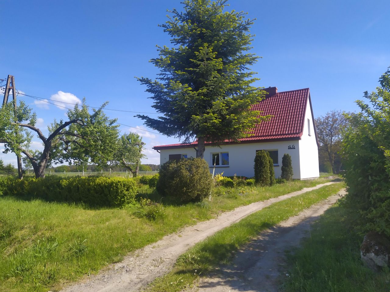 dom wolnostojący, 5 pokoi Buczek