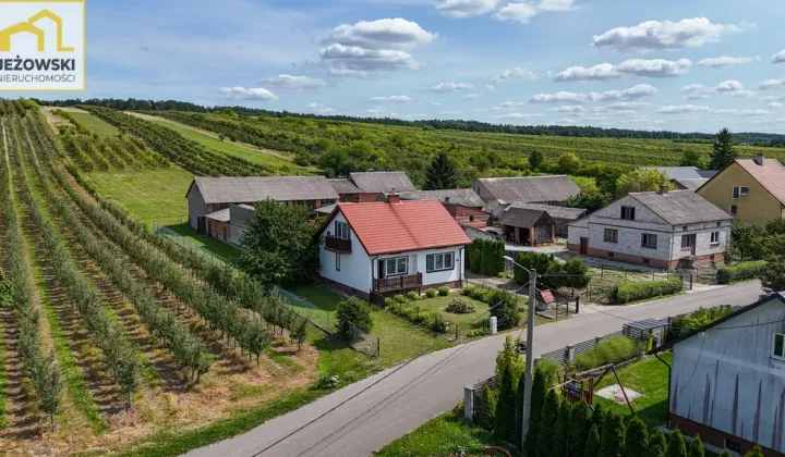 dom wolnostojący, 4 pokoje Dobre