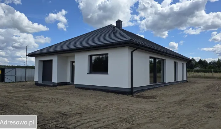 dom wolnostojący, 4 pokoje Sokolniki-Las, ul. Wiosenna