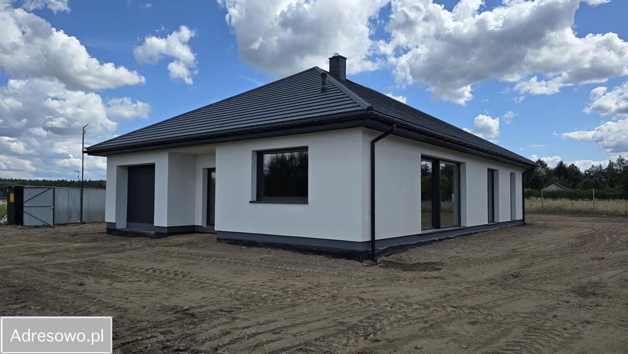dom wolnostojący, 4 pokoje Sokolniki-Las, ul. Wiosenna. Zdjęcie 1