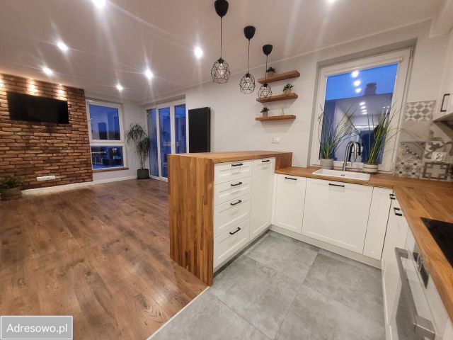 Mieszkanie 3-pokojowe Tychy Żwaków, ul. Żorska. Zdjęcie 1