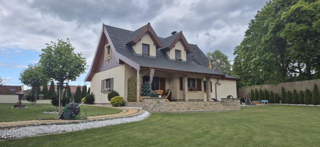 dom wolnostojący, 3 pokoje Dołgie. Zdjęcie 1