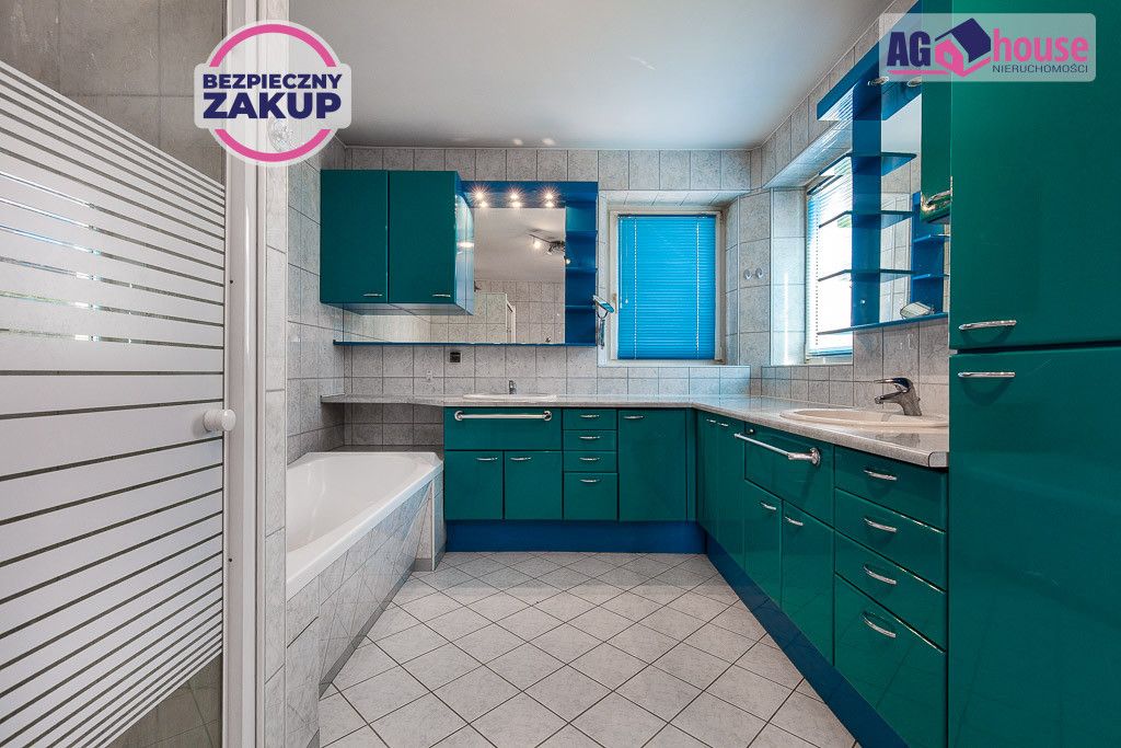 dom szeregowy, 8 pokoi Gdańsk Orunia, ul. Jana Czirenberga. Zdjęcie 17