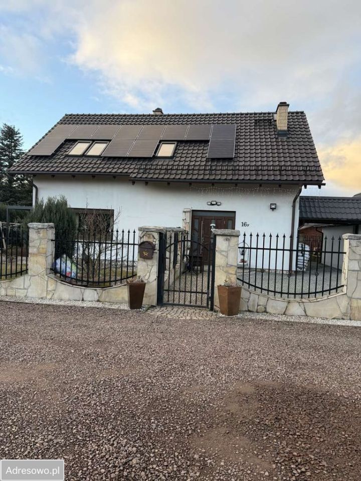 dom wolnostojący, 7 pokoi Kudowa-Zdrój, ul. Nad Potokiem. Zdjęcie 1