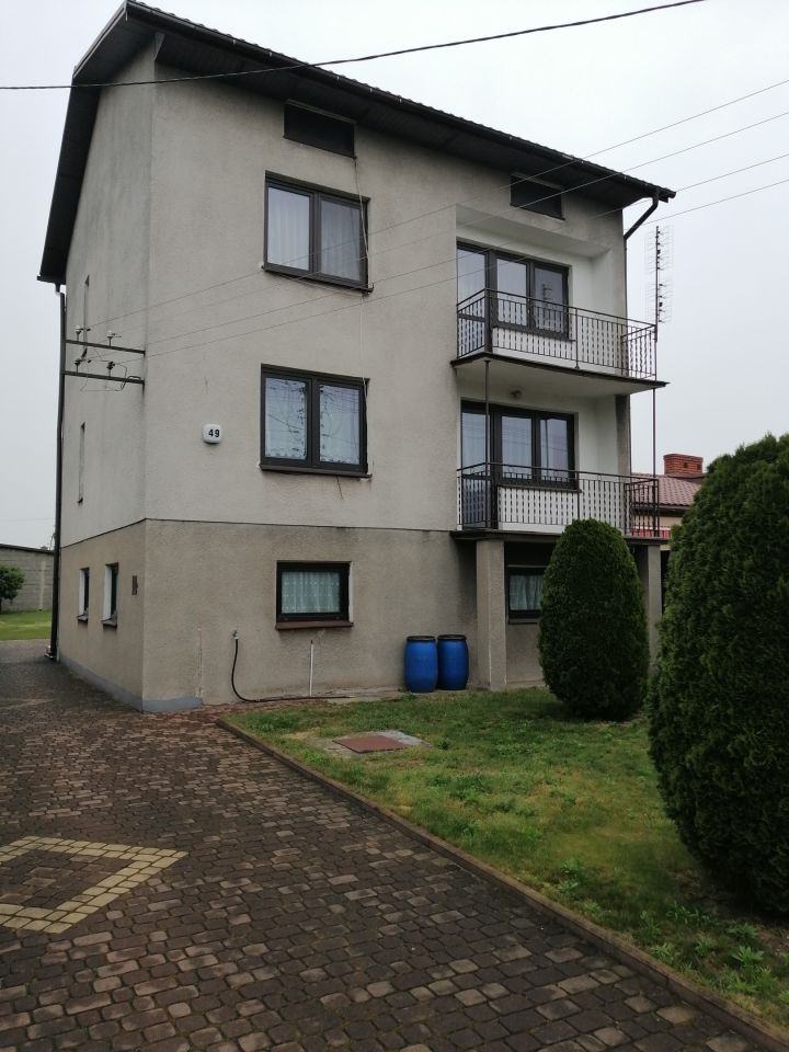 dom wolnostojący, 5 pokoi Łowicz, ul. Nadbzurzańska. Zdjęcie 2