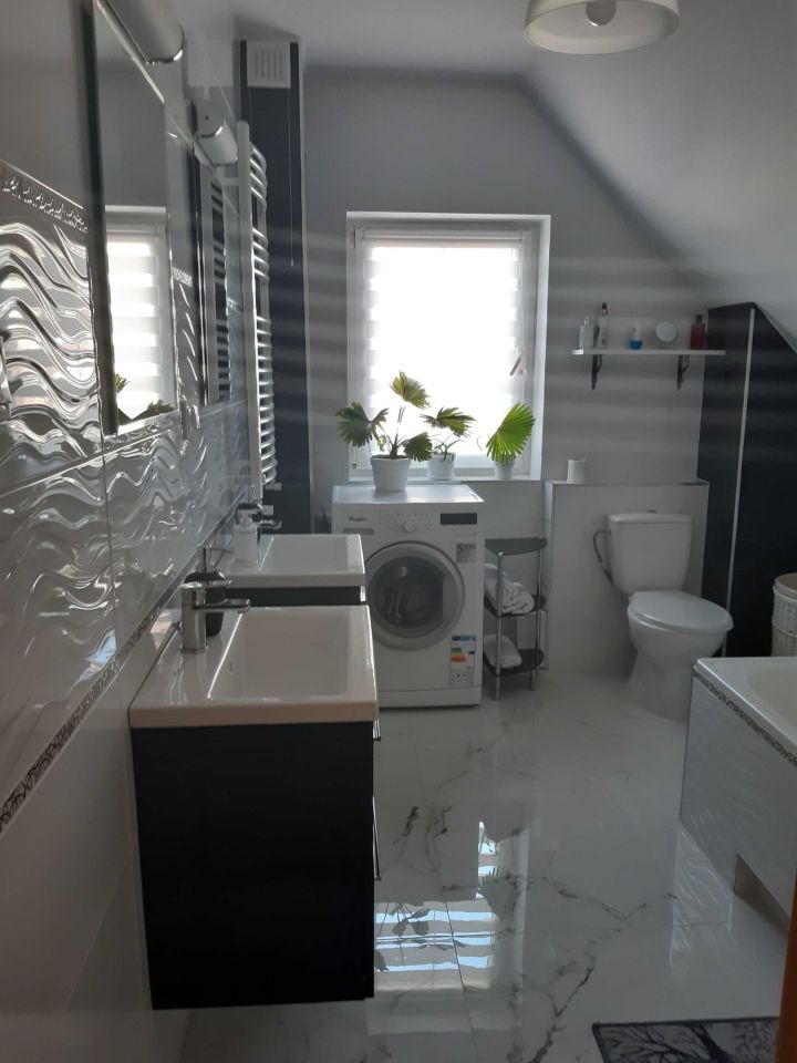 dom wolnostojący, 5 pokoi Turka. Zdjęcie 3