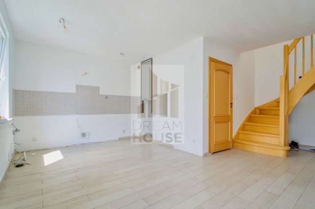 Mieszkanie 5-pokojowe Oleśnica, ul. Brzozowa. Zdjęcie 5