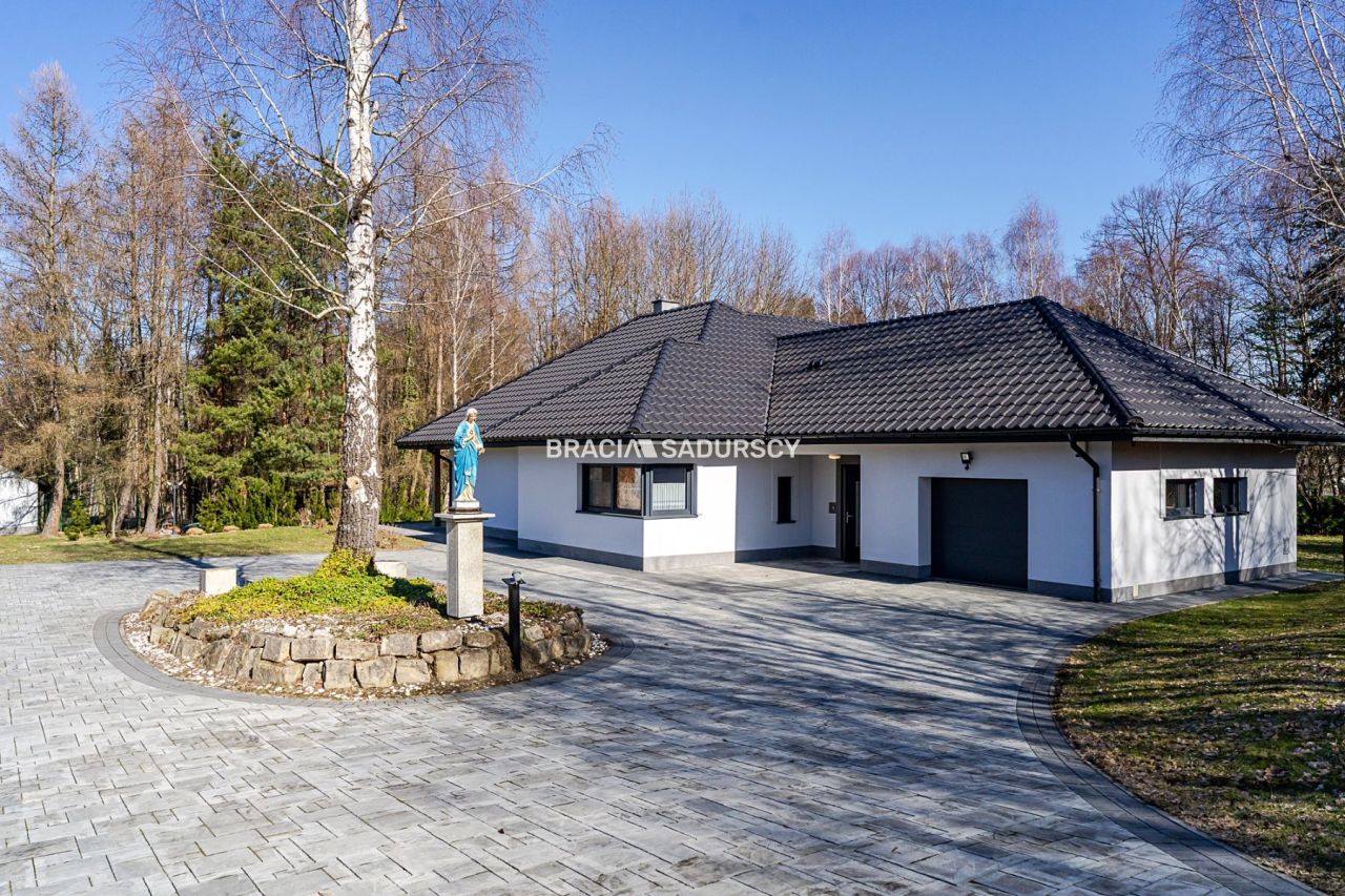 dom wolnostojący, 5 pokoi Łomna. Zdjęcie 32