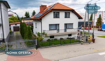 dom wolnostojący, 6 pokoi Brzeziny, ul. Różana