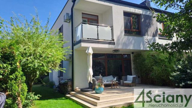 dom szeregowy, 4 pokoje Józefosław. Zdjęcie 1