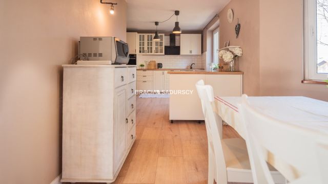 dom wolnostojący, 6 pokoi Gnatowice. Zdjęcie 8