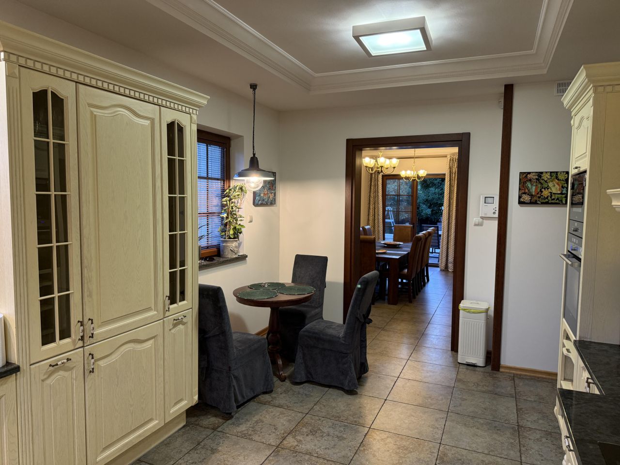 dom wolnostojący, 5 pokoi Koczargi Stare. Zdjęcie 12